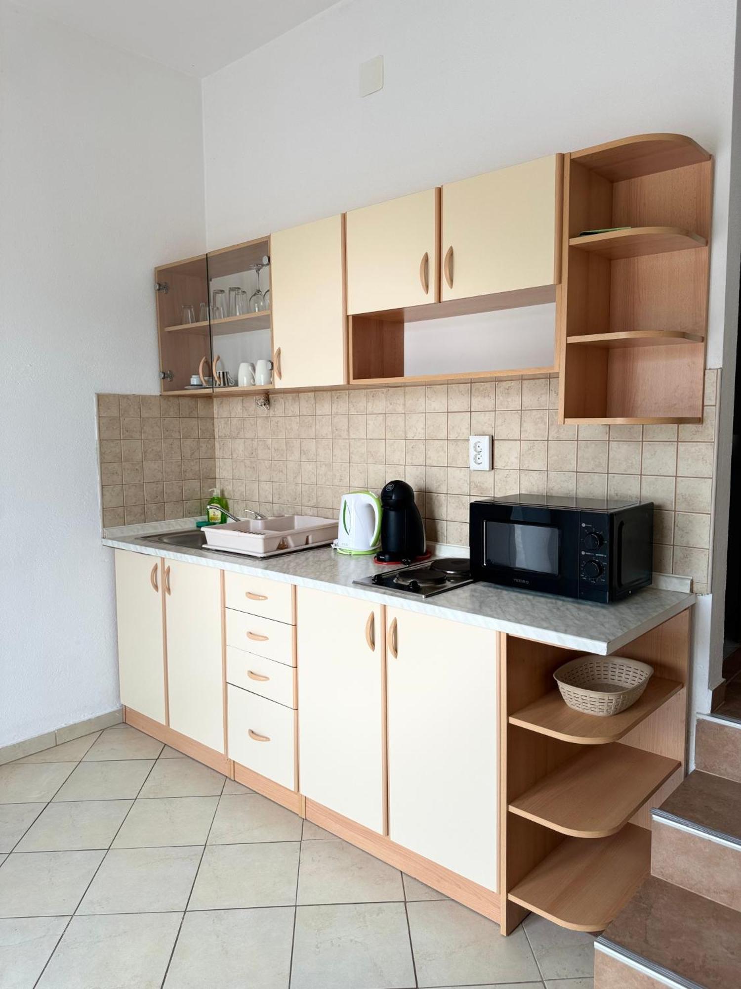 Apartments Bernarda 1 Nin Exterior photo